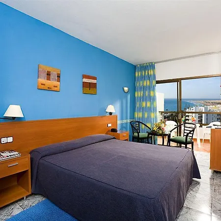 Hotel Caserio 4*