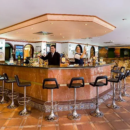 Hotel Caserio 4*
